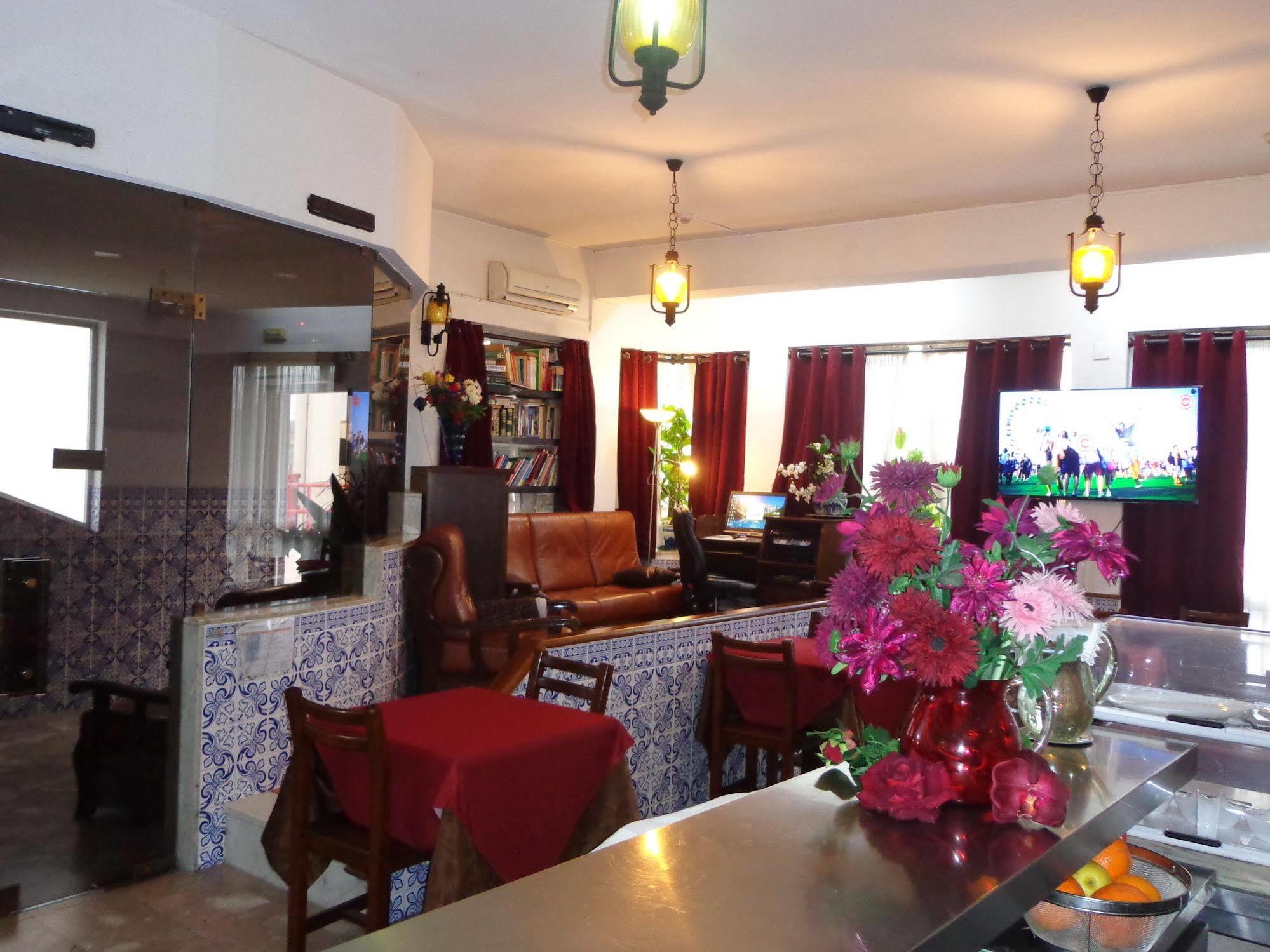 Hotel 4 Estacoes تشافيس المظهر الخارجي الصورة